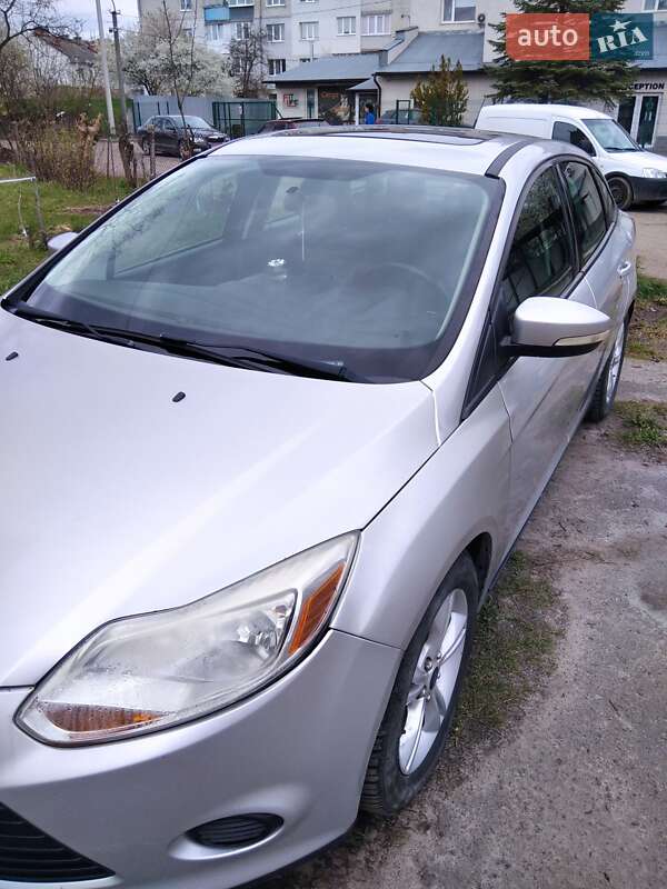 Седан Ford Focus 2014 в Бродах
