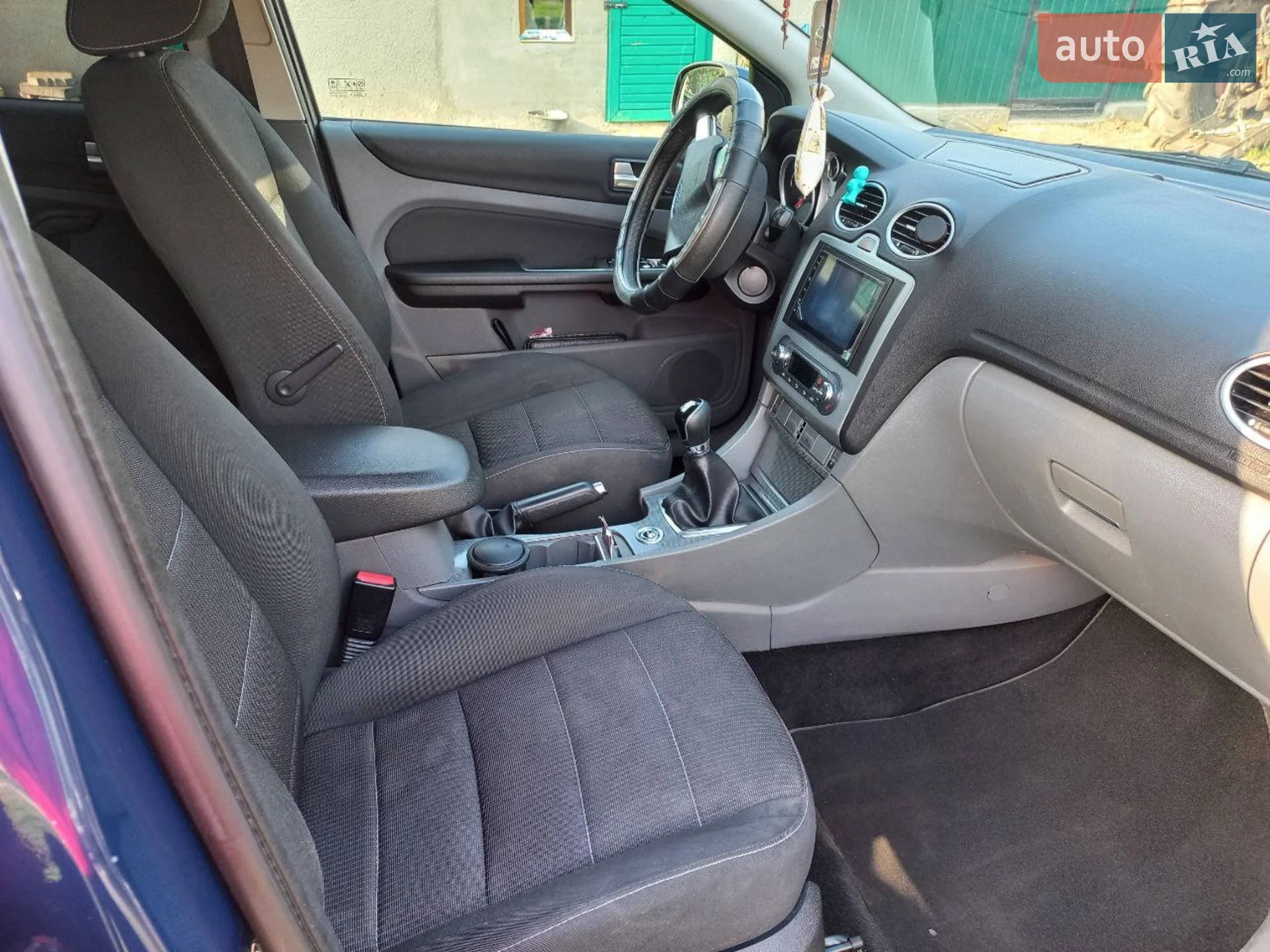 2010 Ford Focus - мініатюра 4