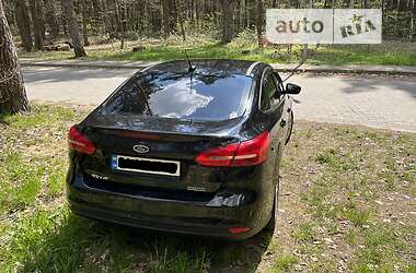Седан Ford Focus 2015 в Львове