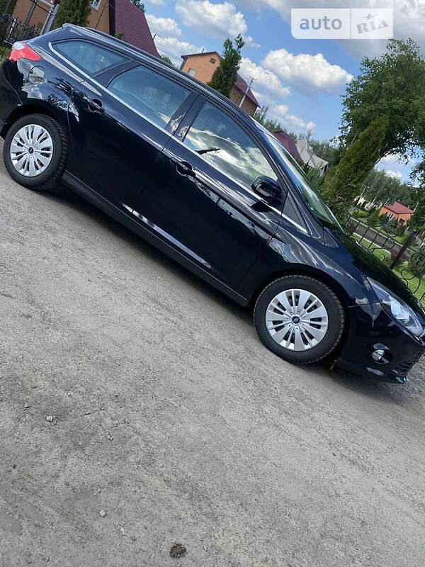 Универсал Ford Focus 2012 в Бобровице фото 3 Универсал Ford Focus 2012 в Бобровице