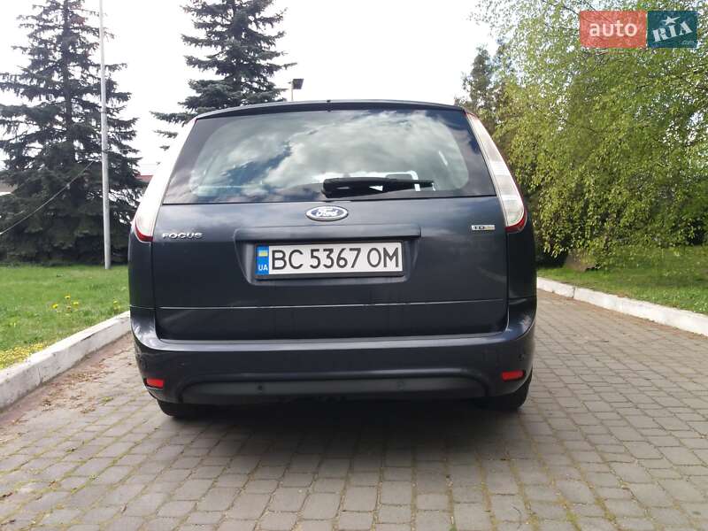 Універсал Ford Focus 2010 в Яворові