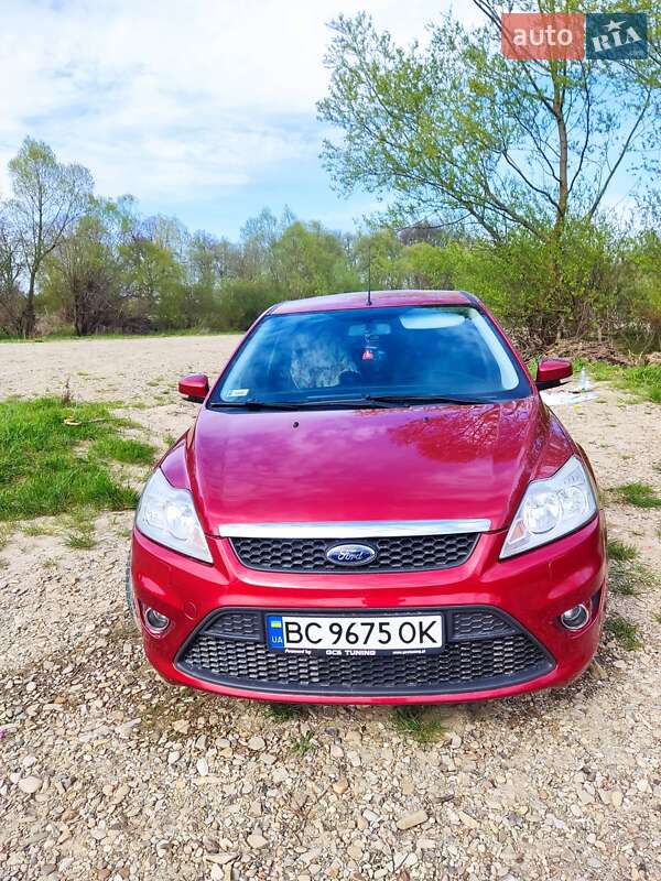 Хэтчбек Ford Focus 2008 в Самборе