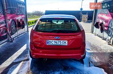 Хэтчбек Ford Focus 2008 в Самборе
