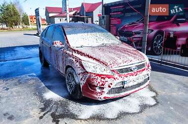 Хэтчбек Ford Focus 2008 в Самборе
