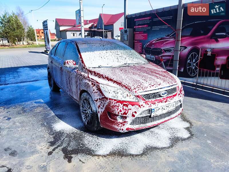 Хэтчбек Ford Focus 2008 в Самборе