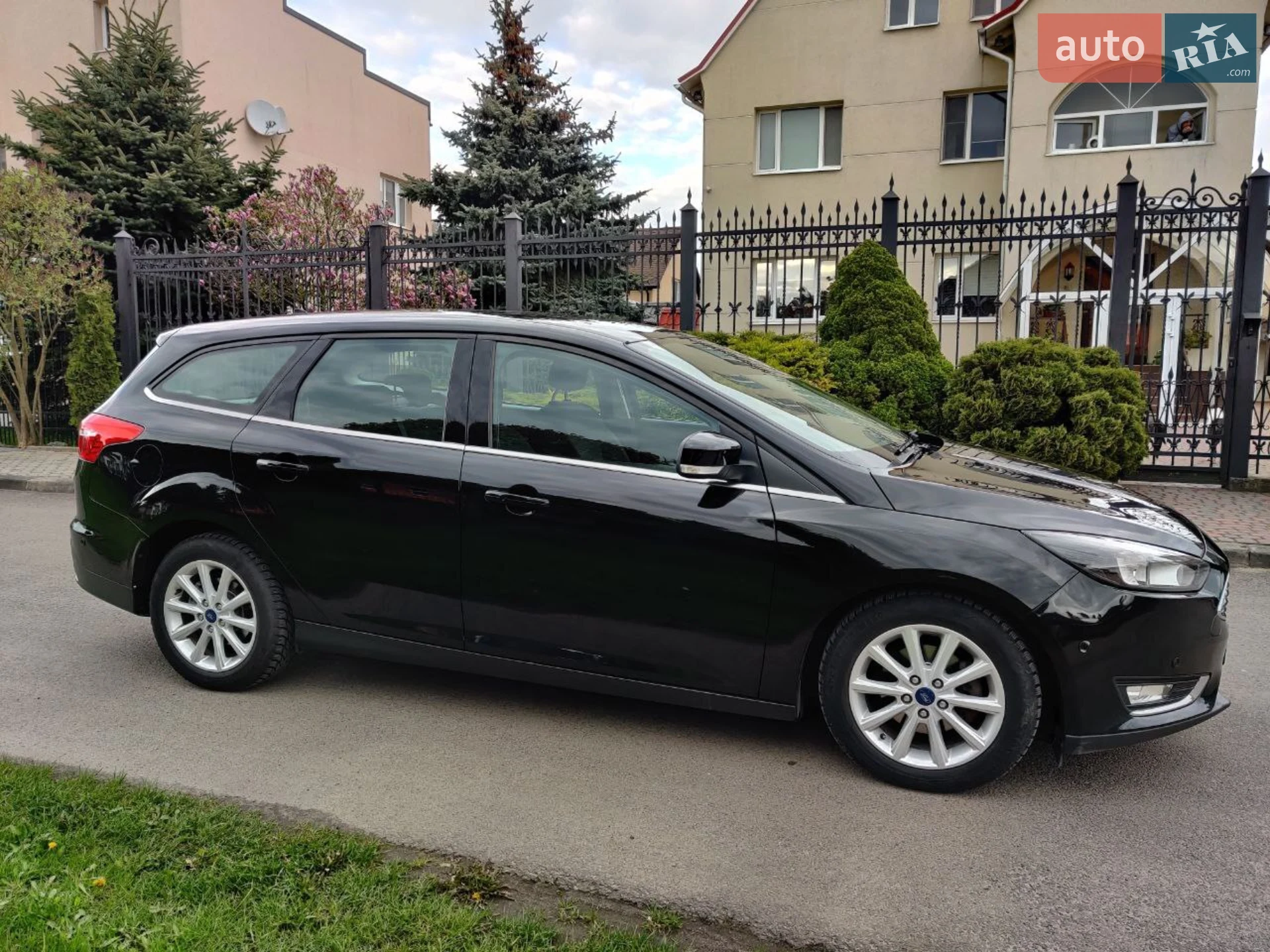 2016 Ford Focus - мініатюра 11
