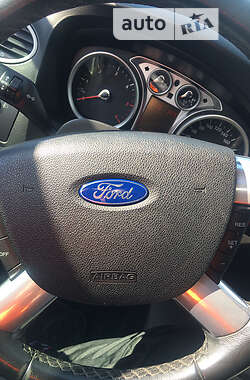 Универсал Ford Focus 2010 в Львове