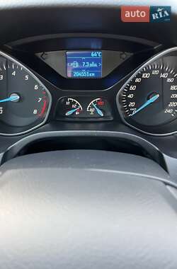 Седан Ford Focus 2012 в 