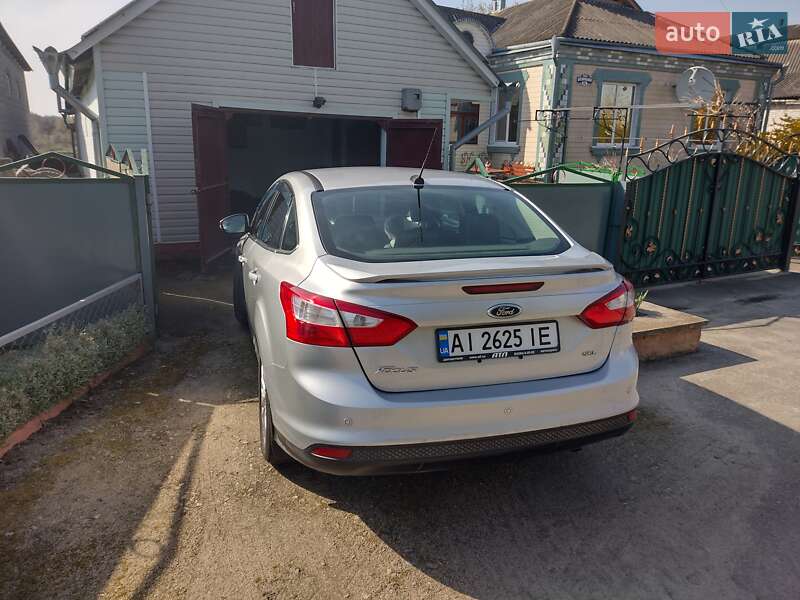 Седан Ford Focus 2012 в Мироновке
