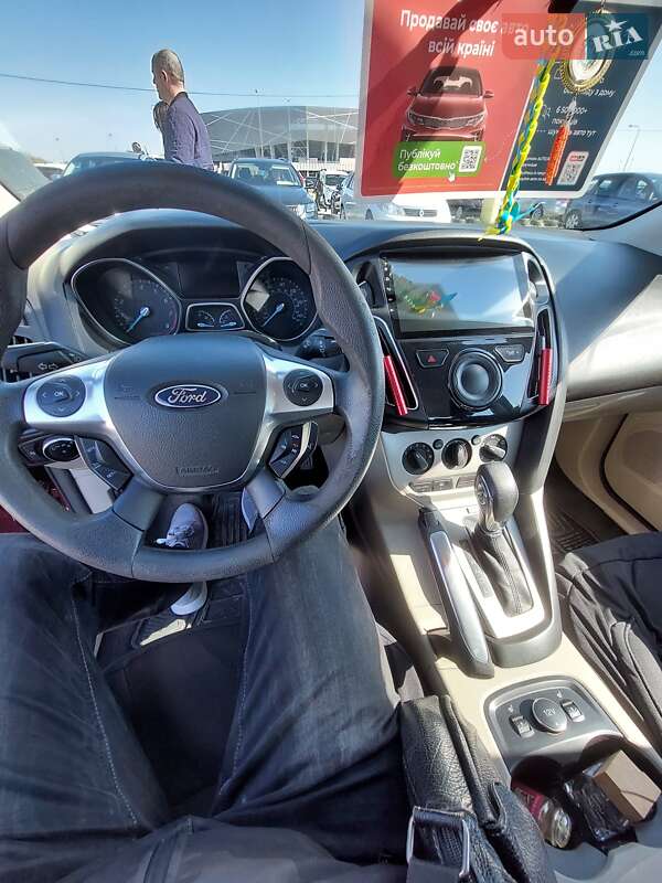 Седан Ford Focus 2012 в Львове