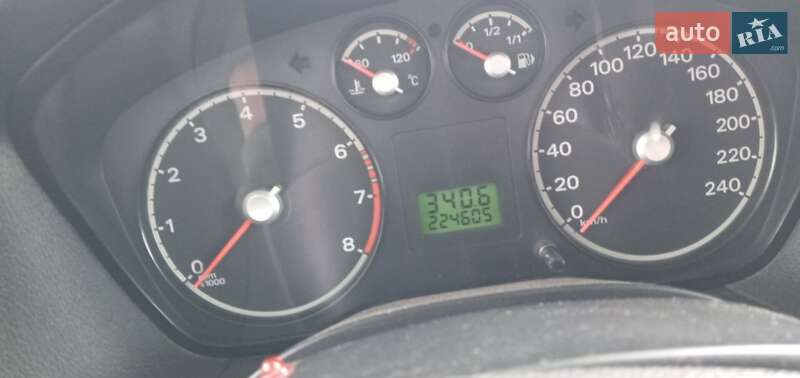 Хэтчбек Ford Focus 2006 в Томашполе фото 11 Хэтчбек Ford Focus 2006 в Томашполе