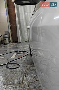 Хэтчбек Ford Focus 2010 в 