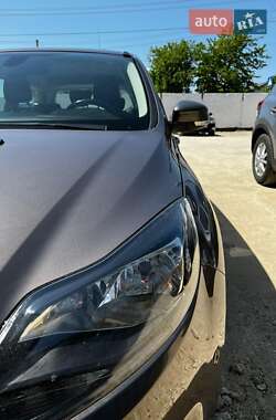 Универсал Ford Focus 2012 в Новояворовске