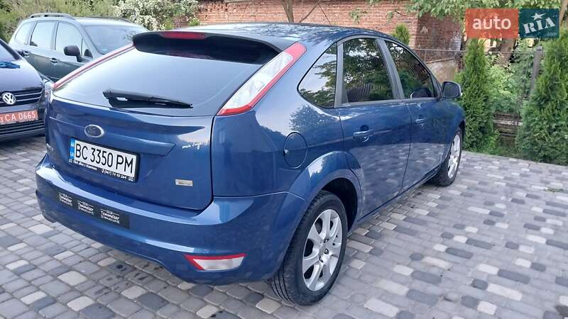 Седан Ford Focus 2008 в Ходореві
