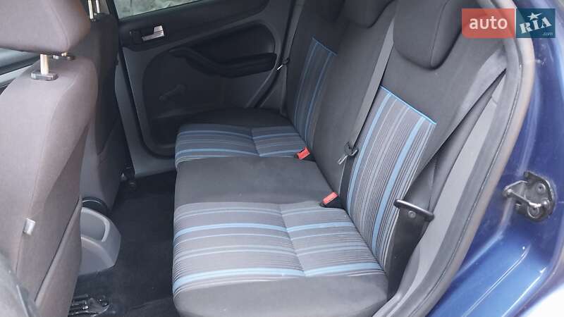 Седан Ford Focus 2008 в Ходореві