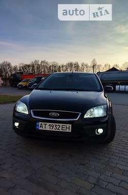 Хетчбек Ford Focus 2007 в Долині