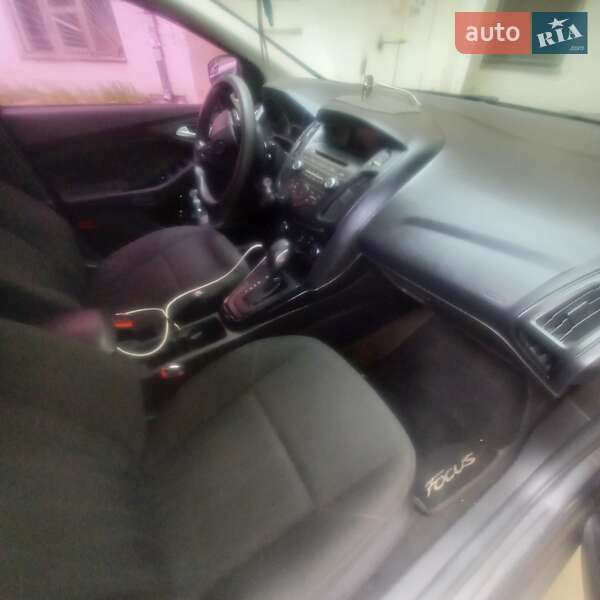Седан Ford Focus 2015 в Одесі
