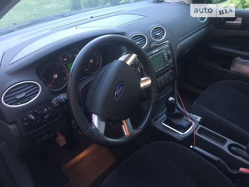 Хетчбек Ford Focus 2005 в Львові