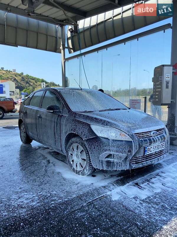 Хэтчбек Ford Focus 2009 в Ужгороде