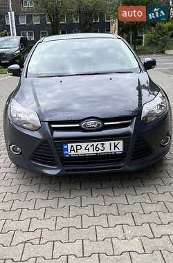 Седан Ford Focus 2013 в 