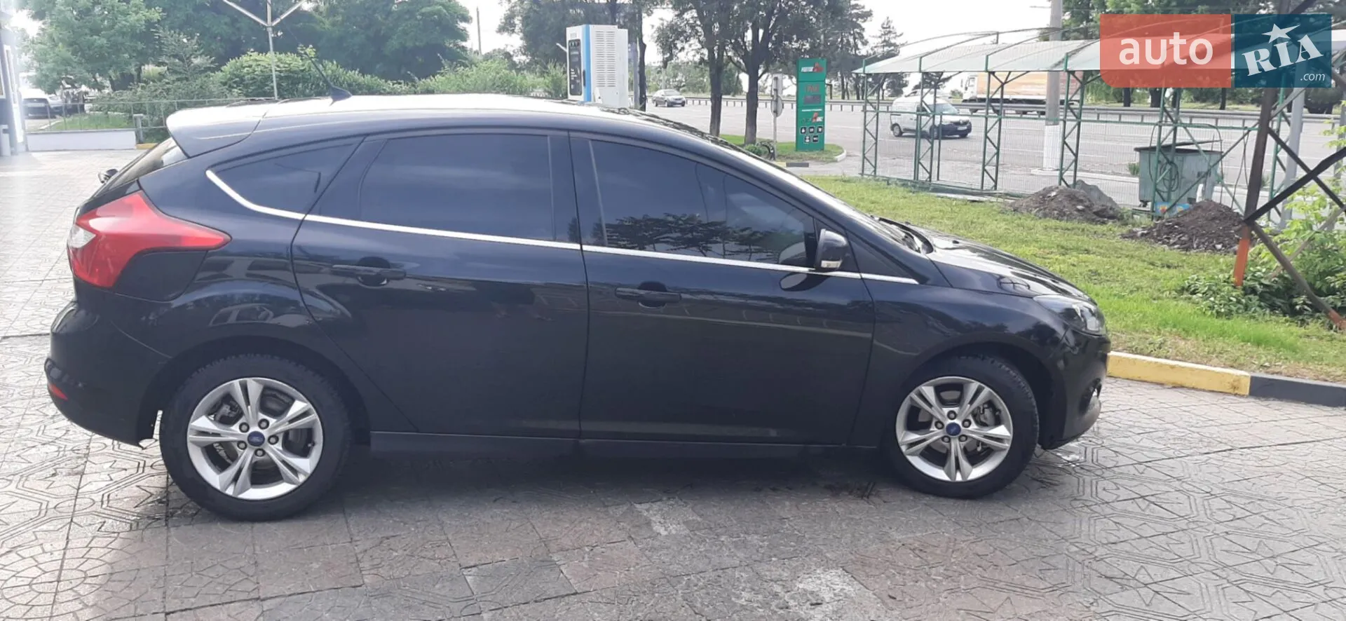 2011 Ford Focus - мініатюра 28