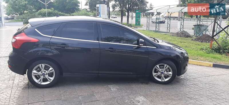 Хэтчбек Ford Focus 2011 в Днепре