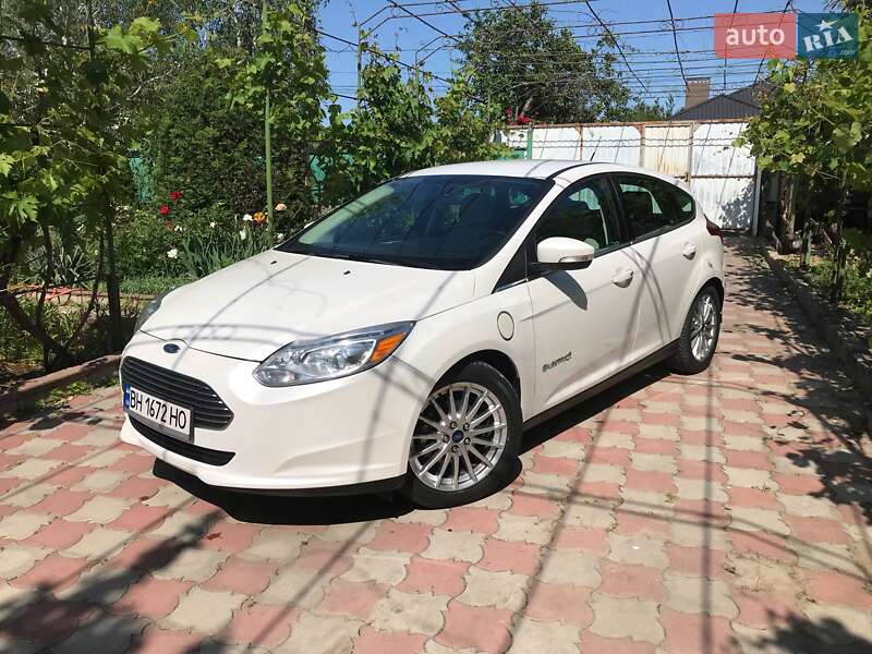 Хэтчбек Ford Focus 2015 в Одессе фото 5 Хэтчбек Ford Focus 2015 в Одессе
