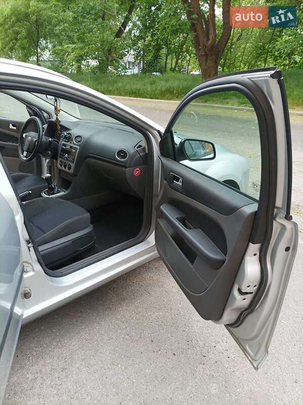 Универсал Ford Focus 2006 в Николаеве