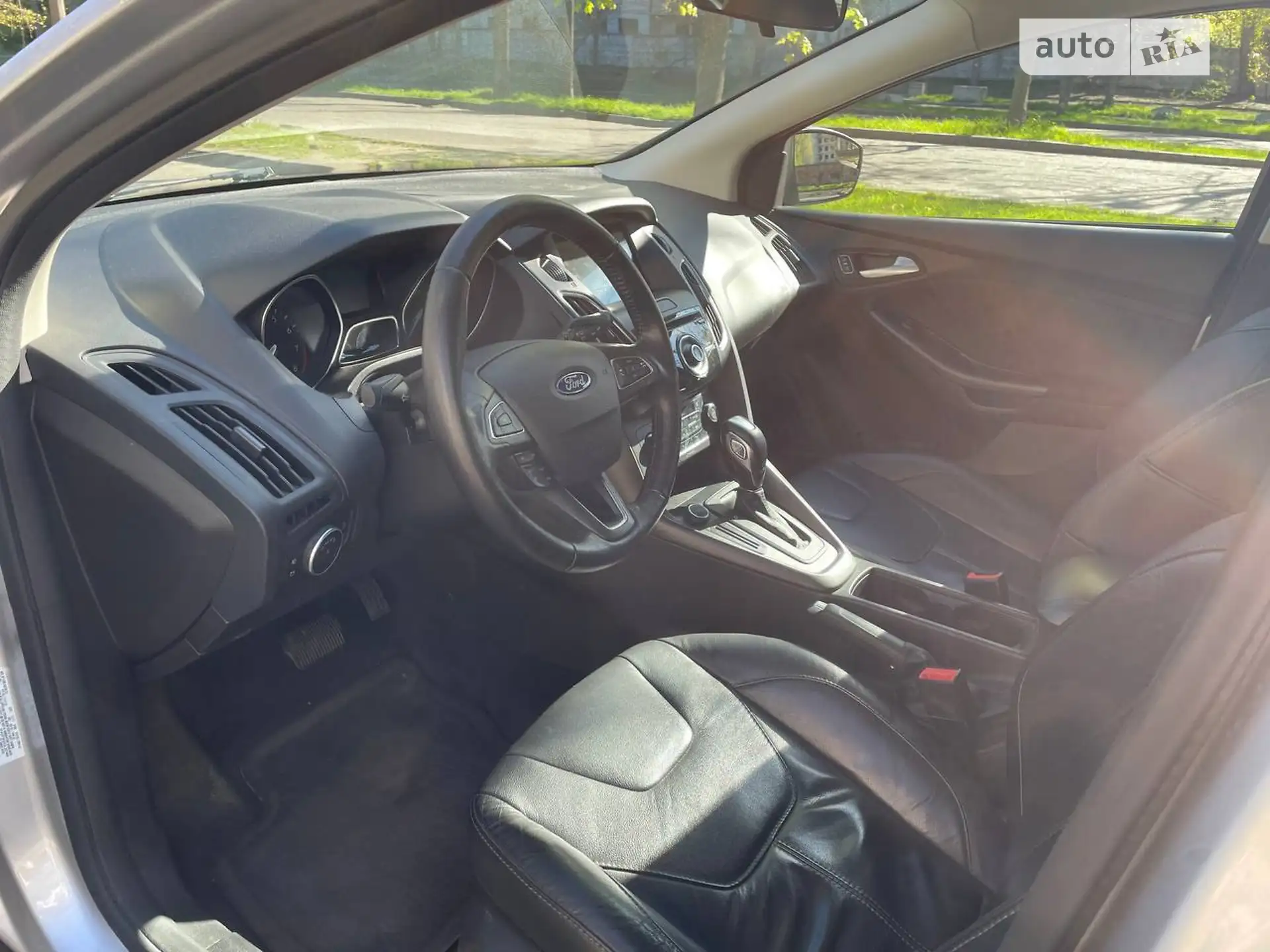 2015 Ford Focus - мініатюра 16