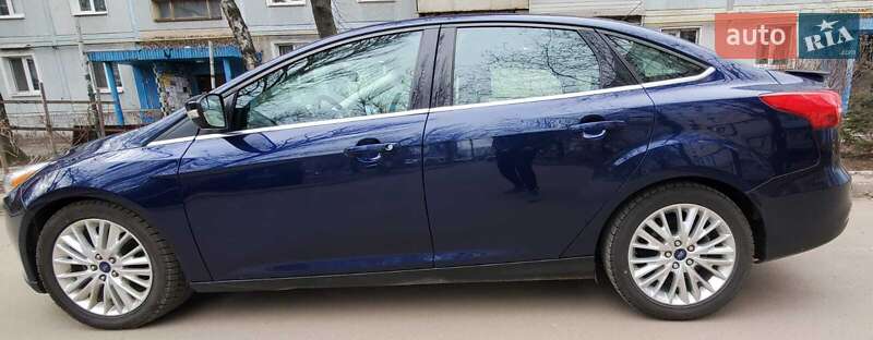 Седан Ford Focus 2016 в Запорожье