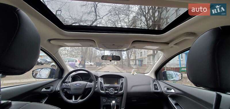 Седан Ford Focus 2016 в Запорожье