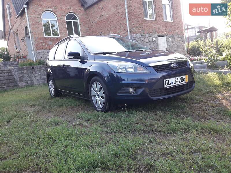 Универсал Ford Focus 2010 в Богодухове