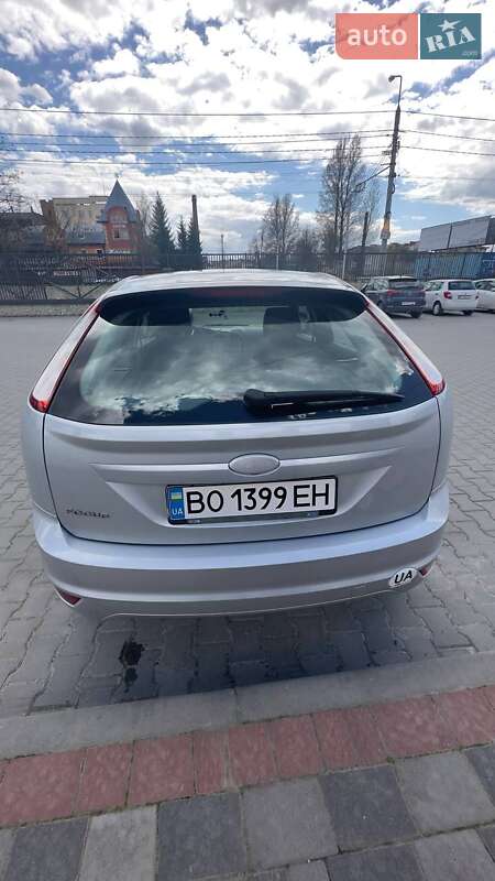 Хэтчбек Ford Focus 2008 в Тернополе