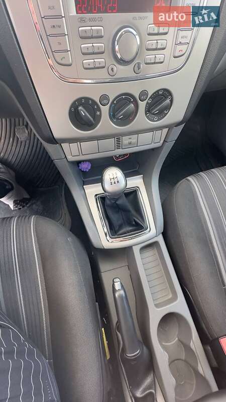 Хэтчбек Ford Focus 2008 в Тернополе