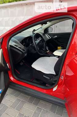 Седан Ford Focus 2016 в 