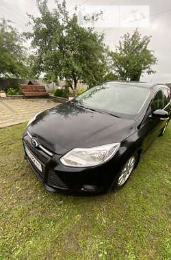Универсал Ford Focus 2012 в 