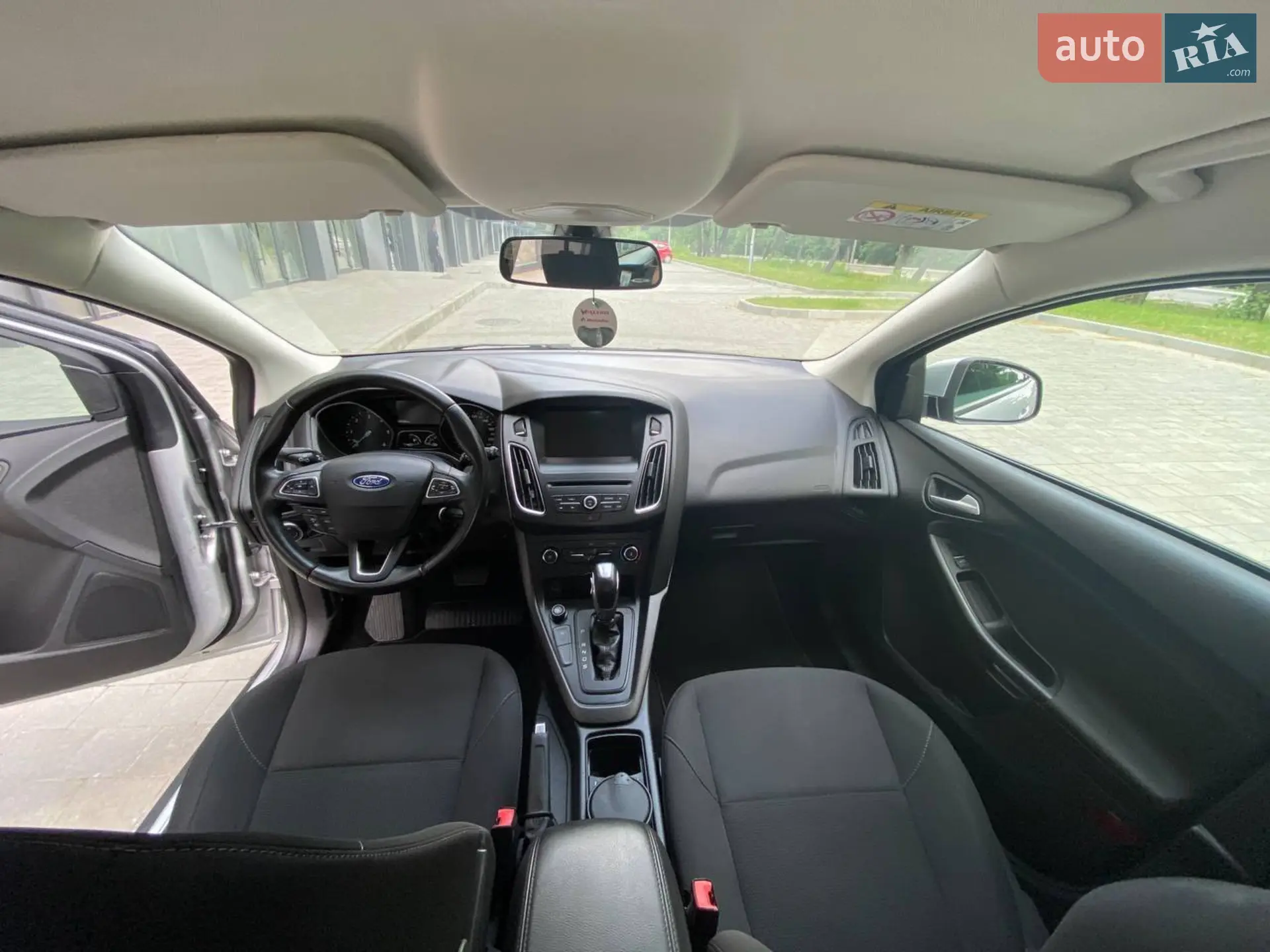 2015 Ford Focus - мініатюра 18
