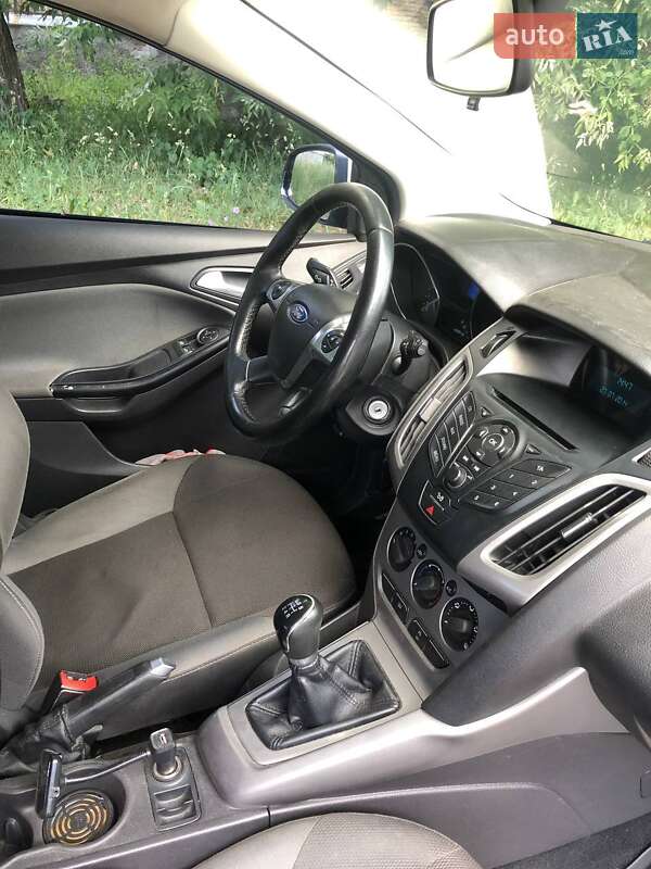 Хэтчбек Ford Focus 2013 в Шептицькому