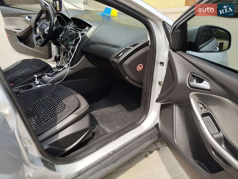 Універсал Ford Focus 2013 в Богородчанах