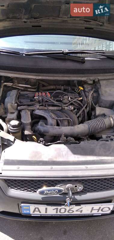 Седан Ford Focus 2005 в Вышгороде