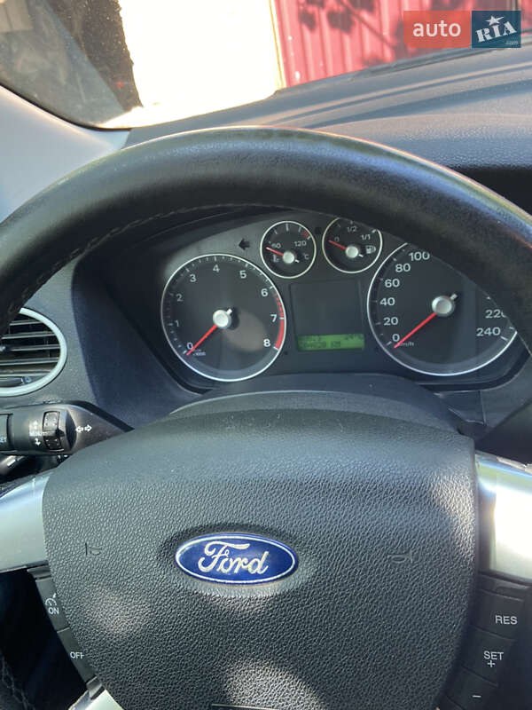 Универсал Ford Focus 2006 в Арцизе