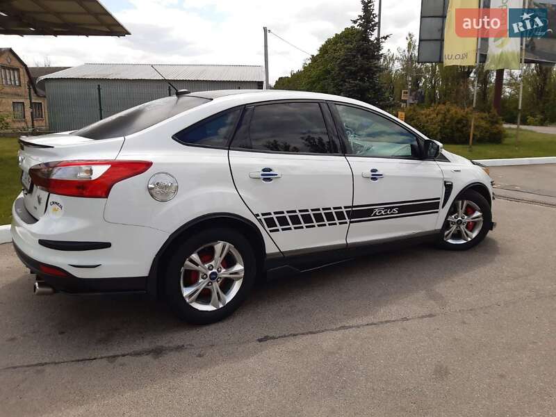 Седан Ford Focus 2013 в Киеве