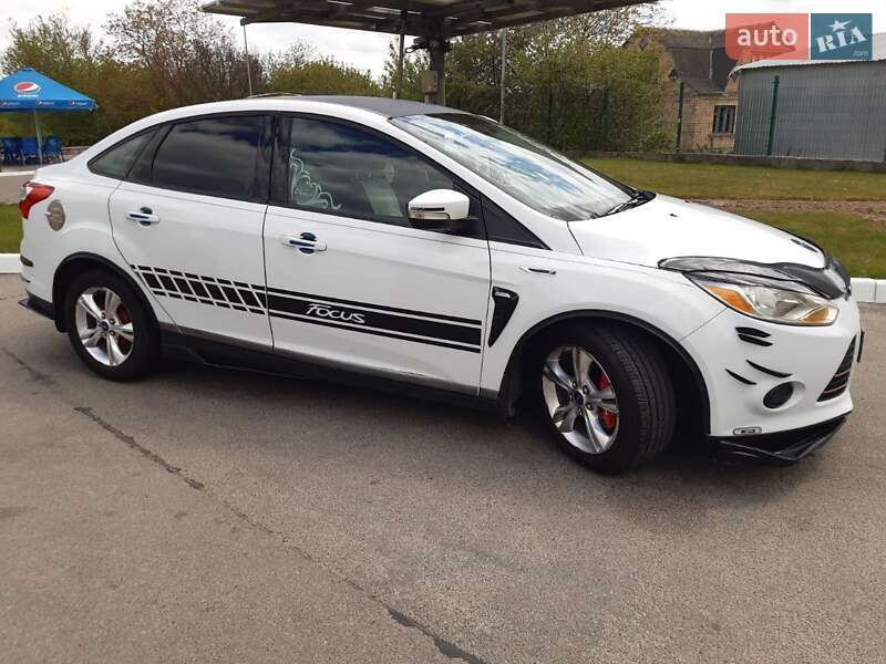 Седан Ford Focus 2013 в Киеве