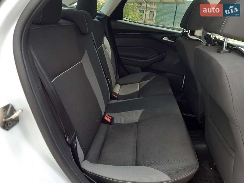 Седан Ford Focus 2013 в Киеве