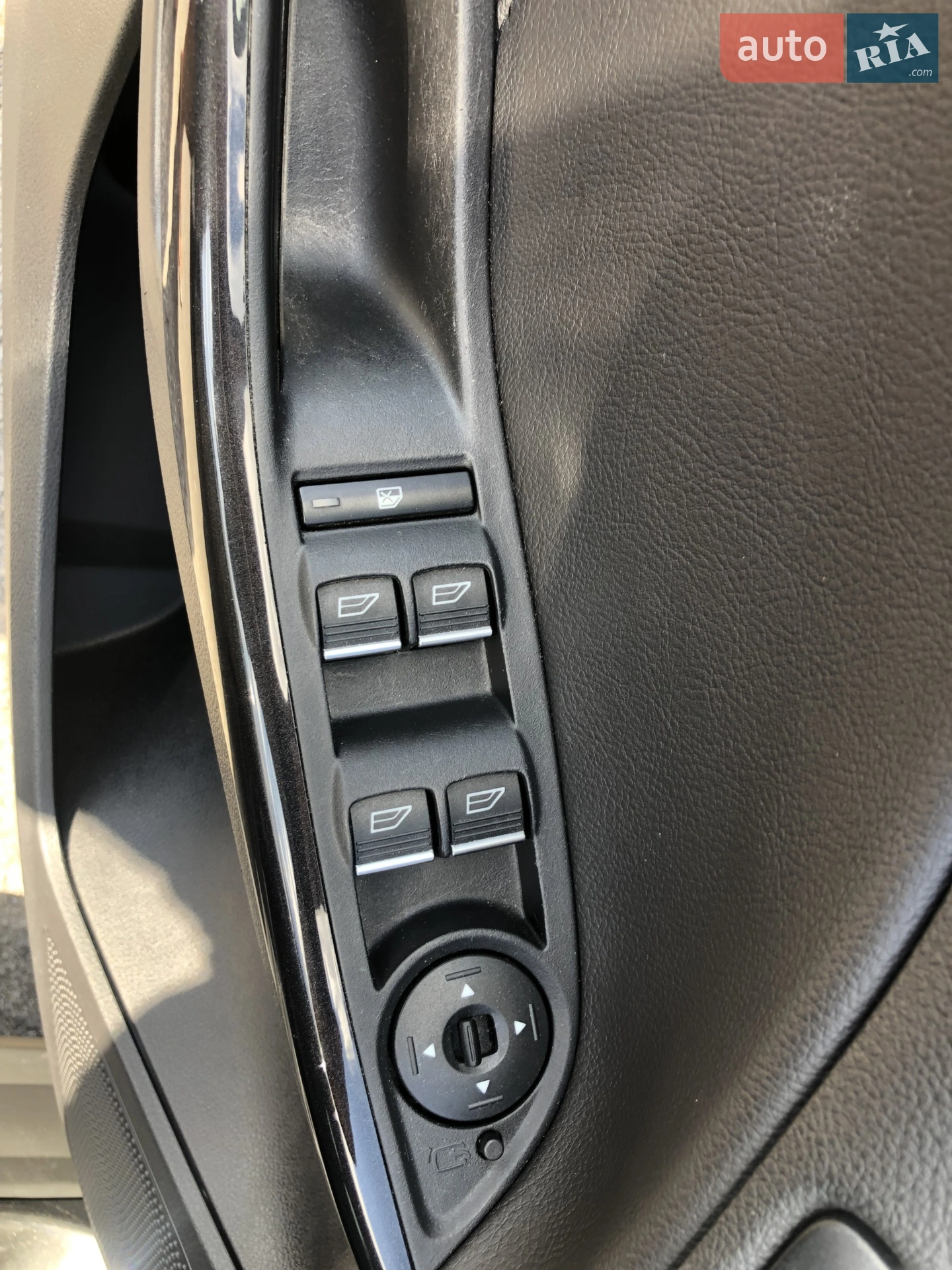 2017 Ford Focus - мініатюра 12