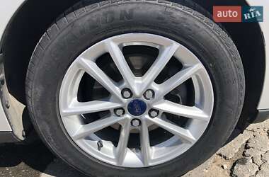 Седан Ford Focus 2015 в Николаеве