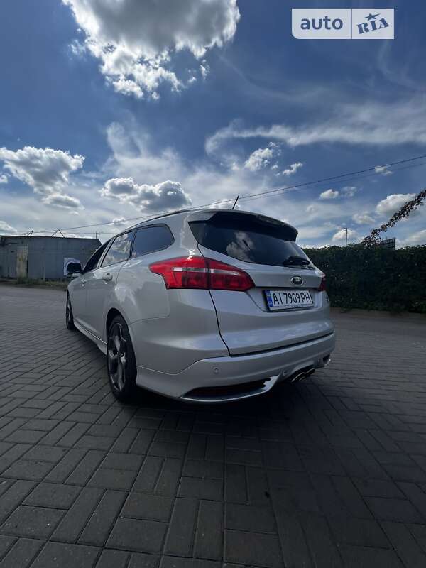 Универсал Ford Focus 2018 в Киеве фото 23 Универсал Ford Focus 2018 в Киеве