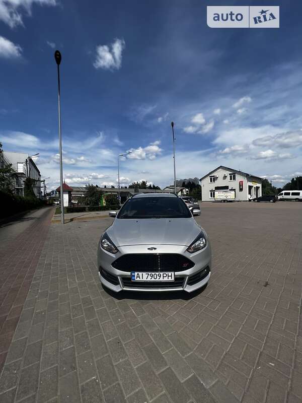 Универсал Ford Focus 2018 в Киеве фото 31 Универсал Ford Focus 2018 в Киеве