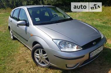 Хэтчбек Ford Focus 2002 в 