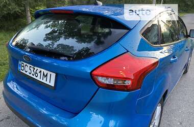 Хетчбек Ford Focus 2015 в  фото 21 Хетчбек Ford Focus 2015 в